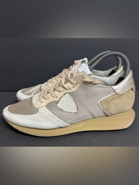 Philippe Model Paris Women’s Trpx Low-Top Sneakers in Suede & Leather Gold EU 39